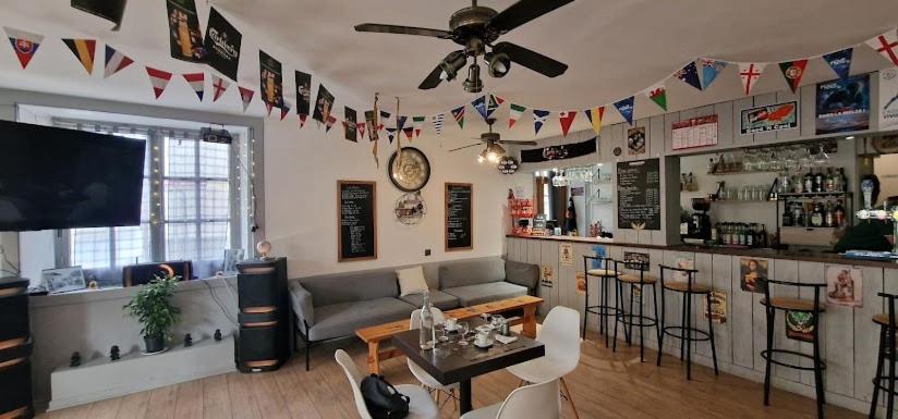 Maison En Ville Avec Terrasse Ensoleillee Et Wi-Fi Magnac-Laval Exteriér fotografie